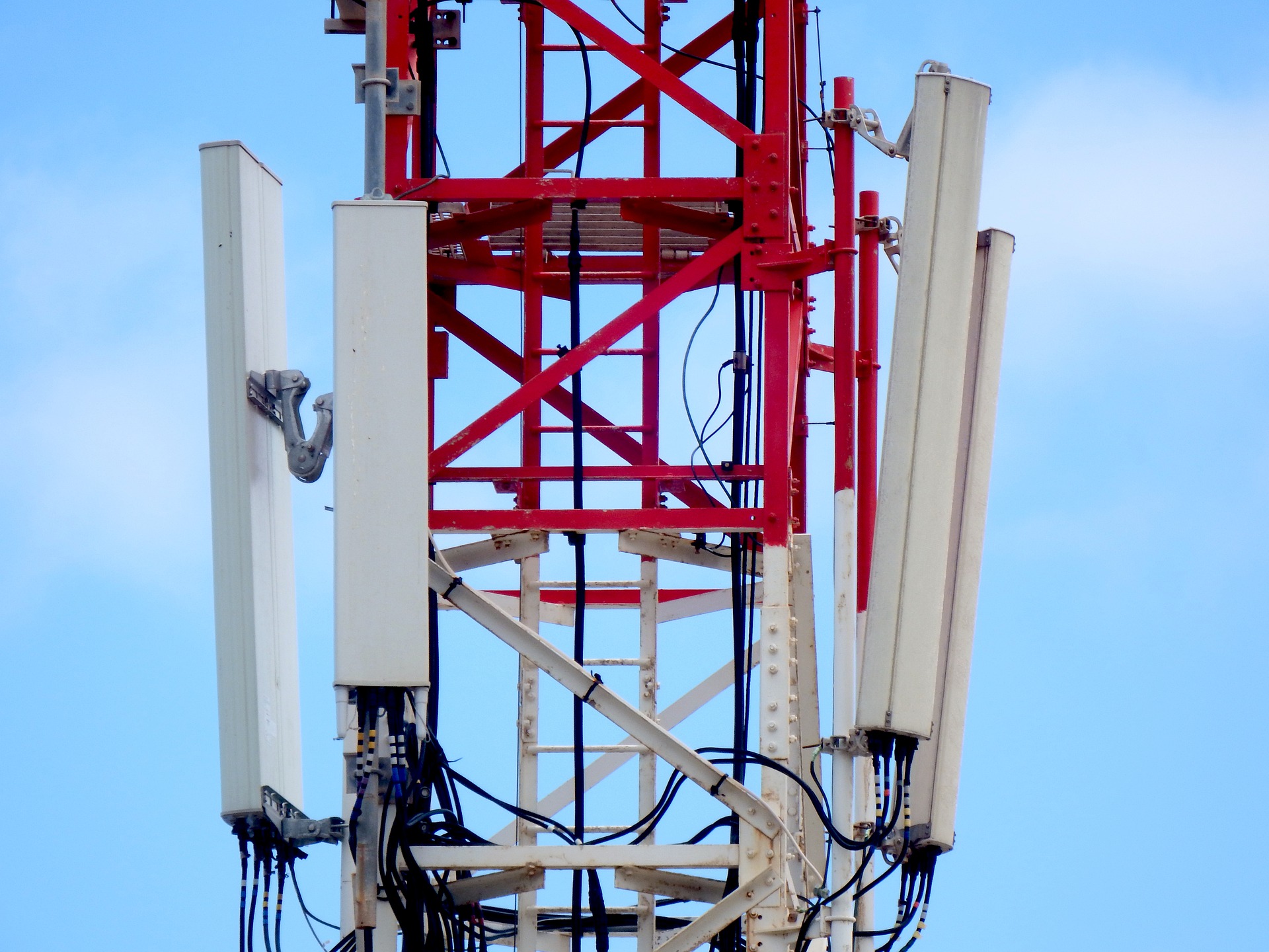 Wer wird 5G zu Hause haben? Die Karte der 6.886 betroffenen Gemeinden wurde veröffentlicht