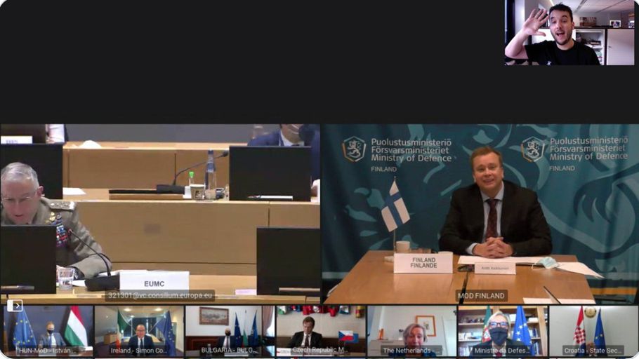 Journalist hackt vertrauliche Videokonferenz der Verteigungsminister