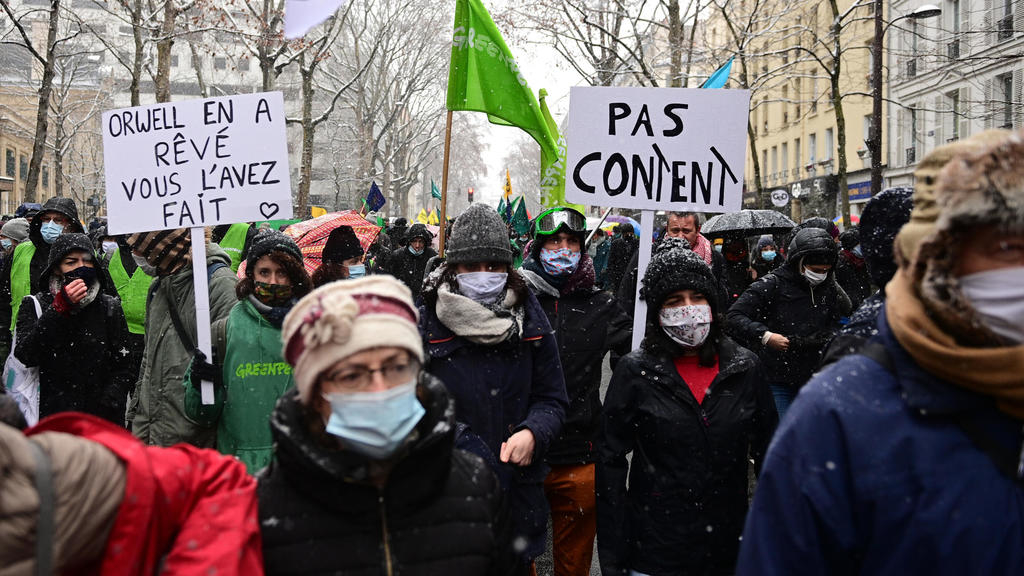 Neuer Tag der Mobilisierung in Frankreich gegen das neue Sicherheitsgesetz