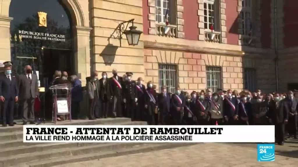Wer war die Polizistin und Mutter von zwei Kindern, die in Rambouillet bei einem Messerangriff getötet wurde?