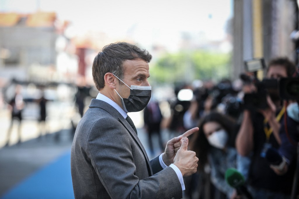 Emmanuel Macron hat „die Nase voll von der Maske“ – aber bis Ende Juni wird sie Pflicht bleiben