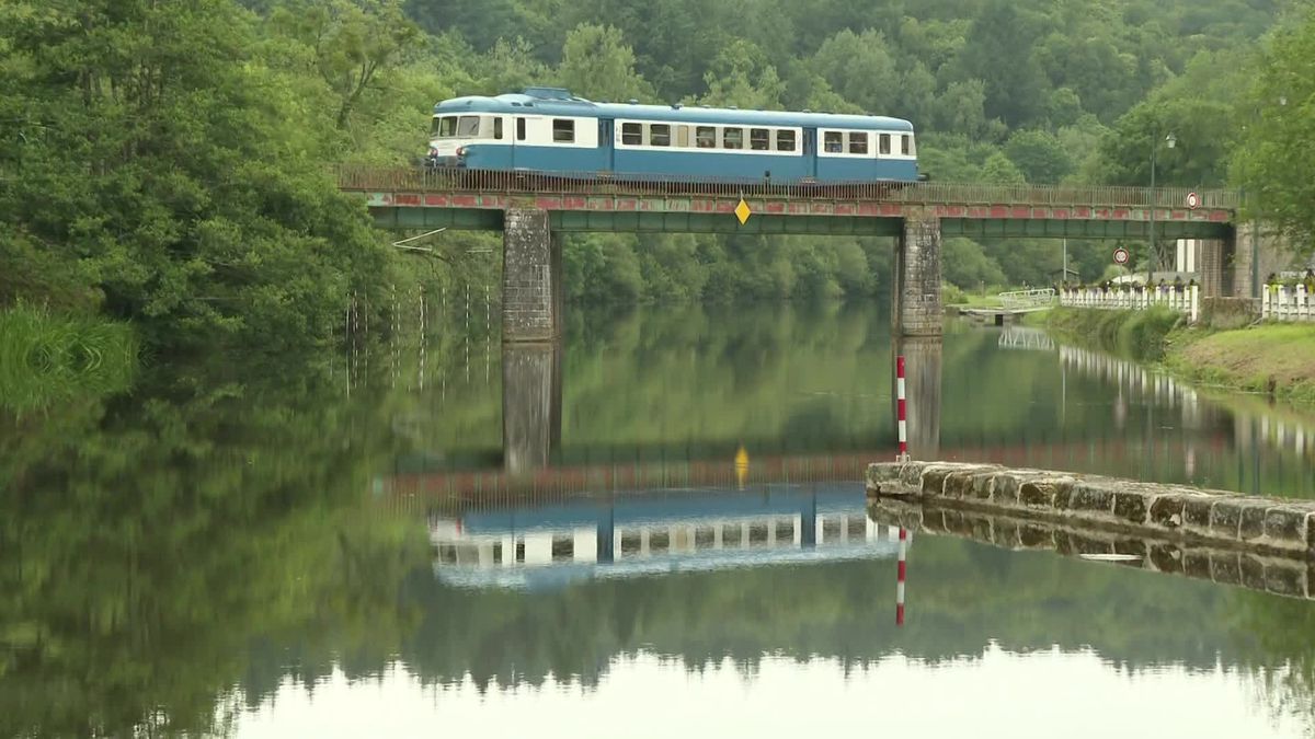 Der Napoleon-Express: Mit einem Zug aus den 1950er Jahren in das Blavet-Tal im Morbihan