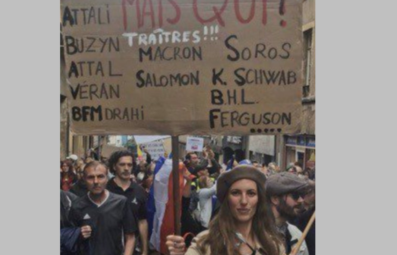 Metz: 6 Monate Haft auf Bewährung für Anti-Gesundheitspass-Demonstrantin wegen antisemitischer Parolen