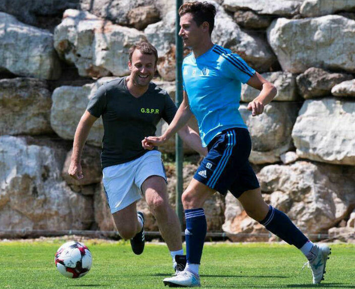 Macron_Fussball