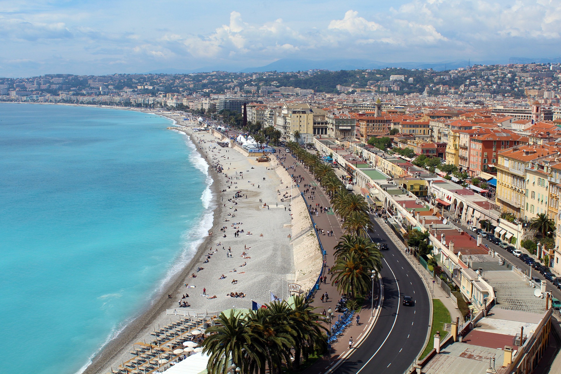 Weihnachtsbad: Tradition in Nizza seit 75 Jahren
