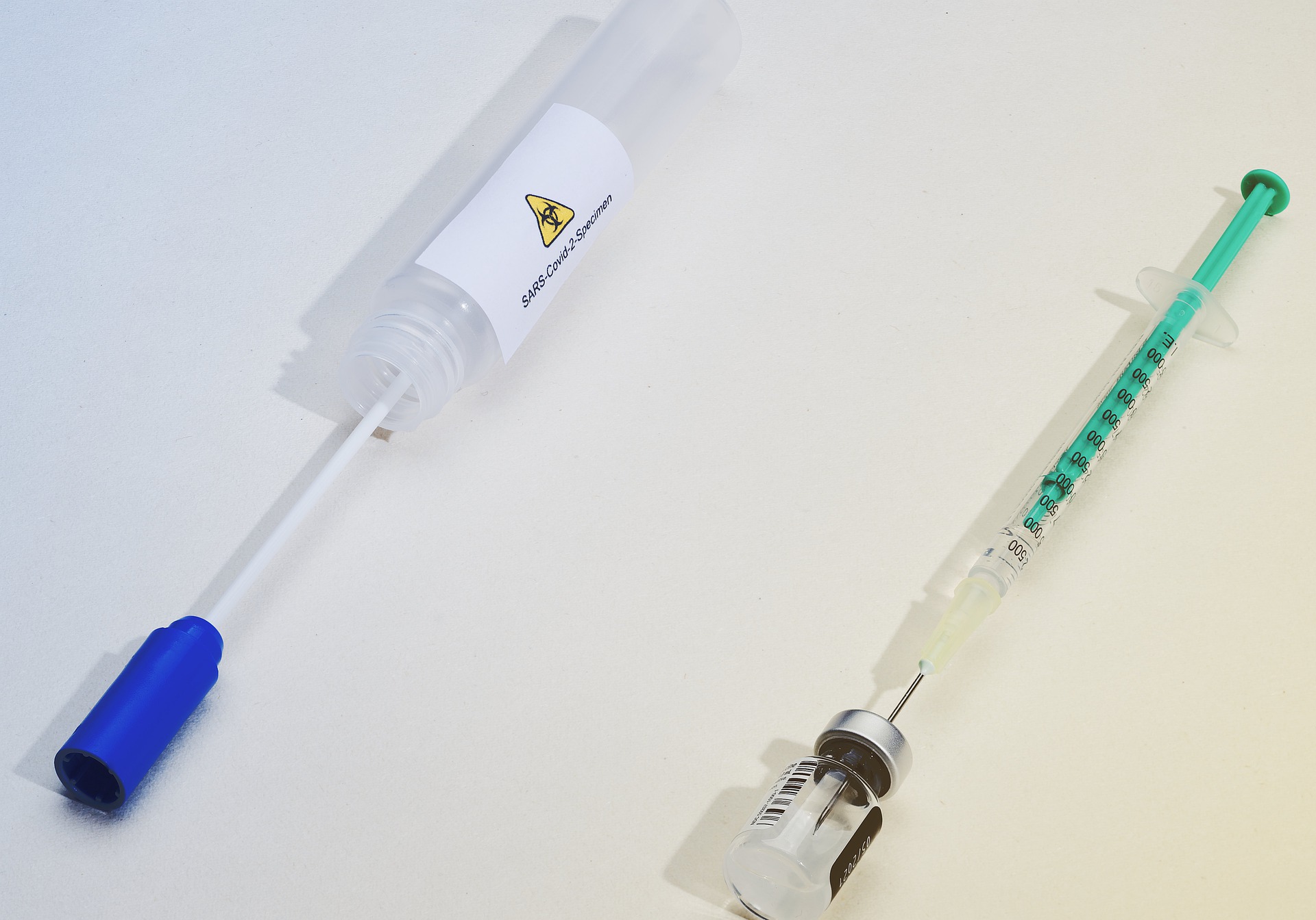 Covid-19: Impfstoffe und Tests kosteten Frankreich im Jahr 2021 mehr als 13 Milliarden Euro