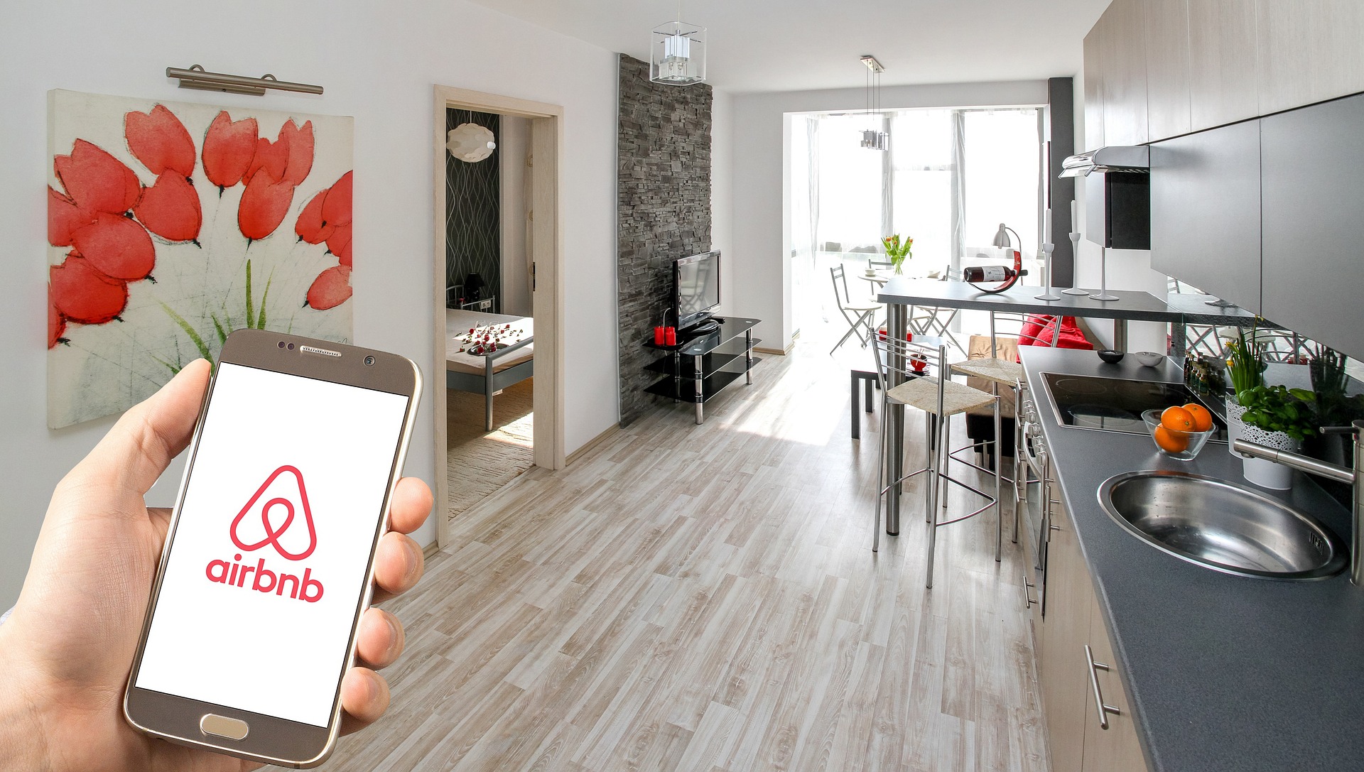 Menschen buchen Airbnb-Unterkünfte in der Ukraine und unterstützen so die Bewohner