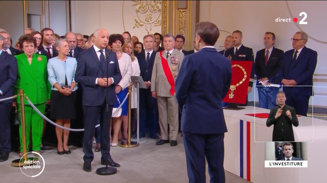 Emmanuel Macrons für zweite Amtszeit im Elysée-Palast vereidigt