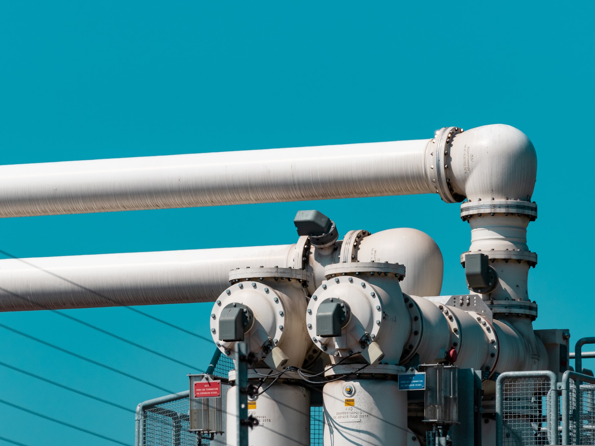 Frankreich und Spanien stoppen MidCat-Pipeline zugunsten eines „Korridors für grüne Energie“