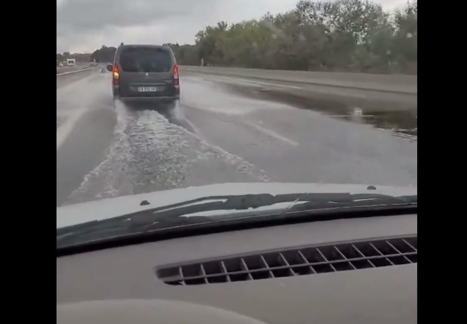 Unwetter im Südwesten: Autobahn A9 überflutet