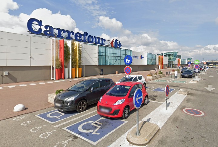 Carrefour_Vénissieux