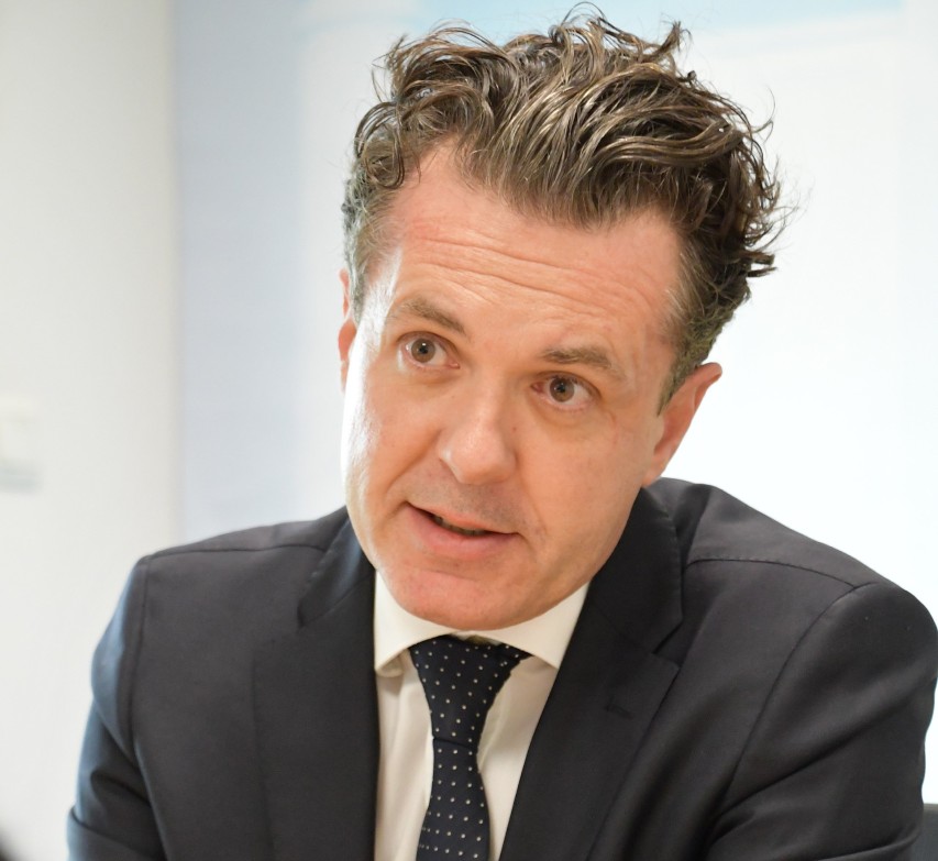 Christophe_BÉCHU