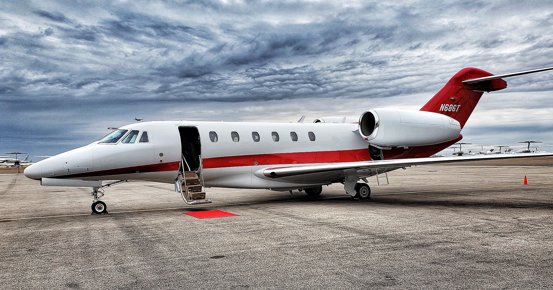 Luftfahrt: Die Linke will Privatjets verbieten – die Regierung denkt über eine Regulierung nach