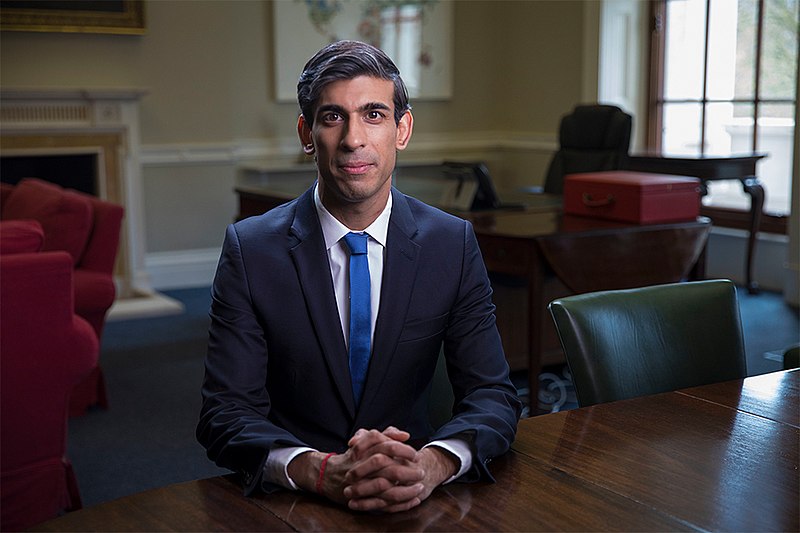 Vereinigtes Königreich: Rishi Sunak zieht nach Liz Truss in die Downing Street ein