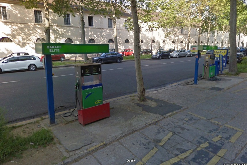 Tankstelle_Paris