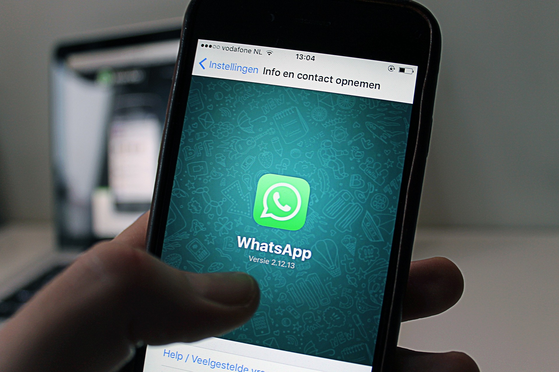 WhatsApp Opfer eines weltweiten Ausfalls: Internetnutzer berichten von anhaltenden Problemen