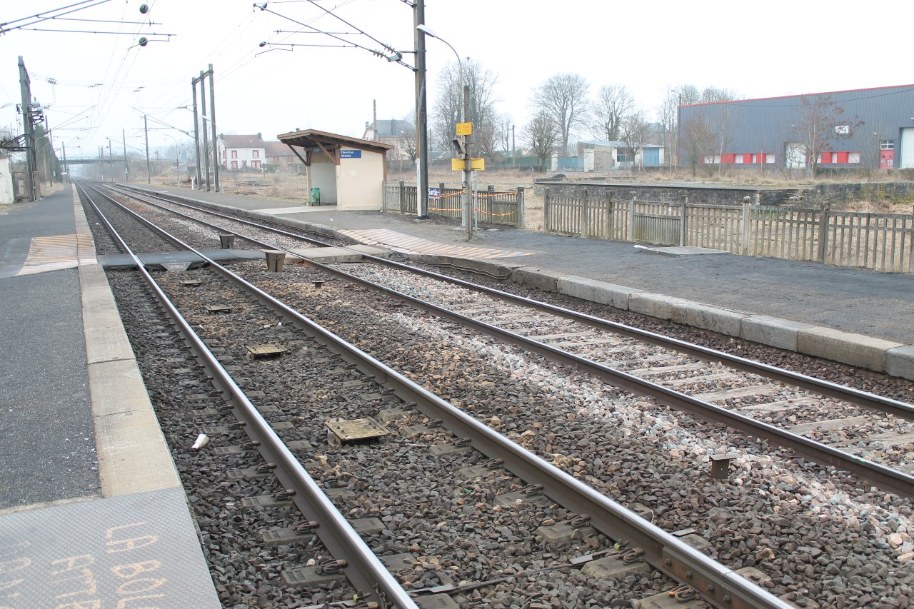 Bahnhof_Donchery