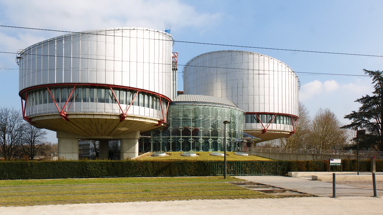 Frankreich nach sexuellem Missbrauch eines Pflegekindes vom Europäischen Gerichtshof verurteilt