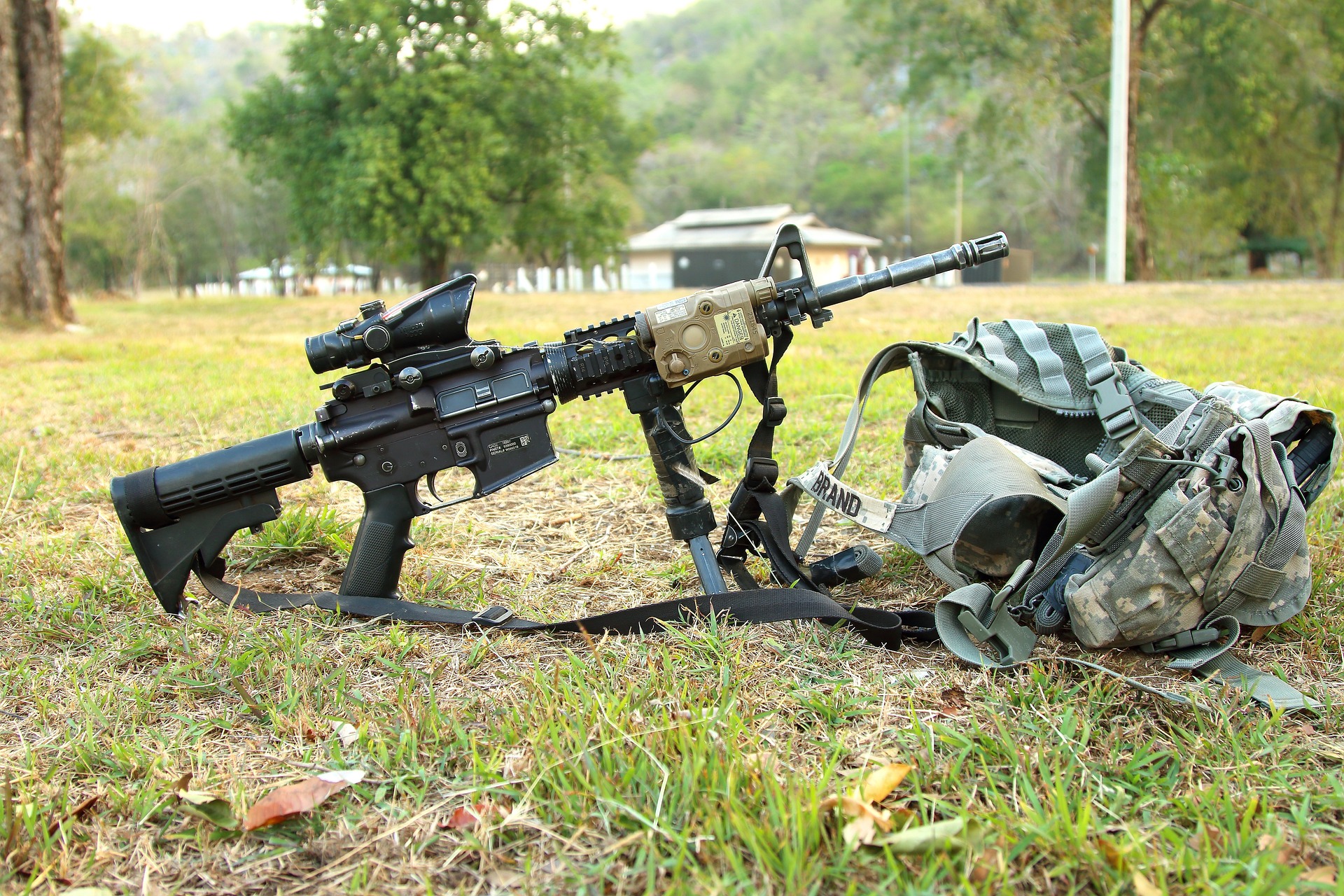 Militär