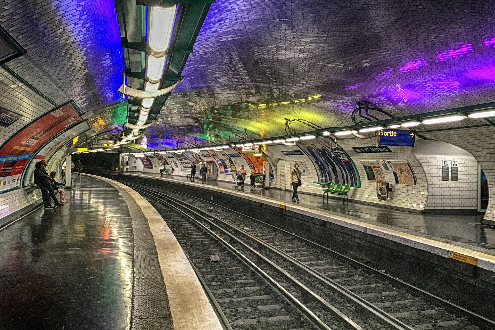 Metro_Paris