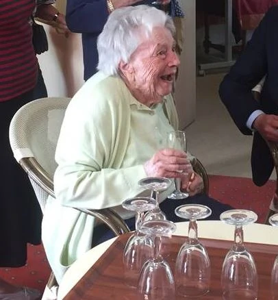 Marie-Rose Tessier ist mit 112 Jahre jetzt der älteste Mensch in Frankreich