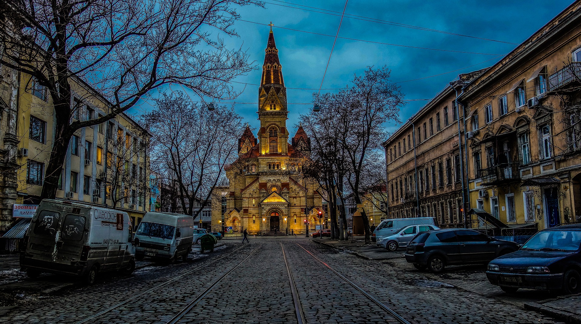 Ukraine-Krieg: Eine Fahrt durch Odessa im Blackout (Video)