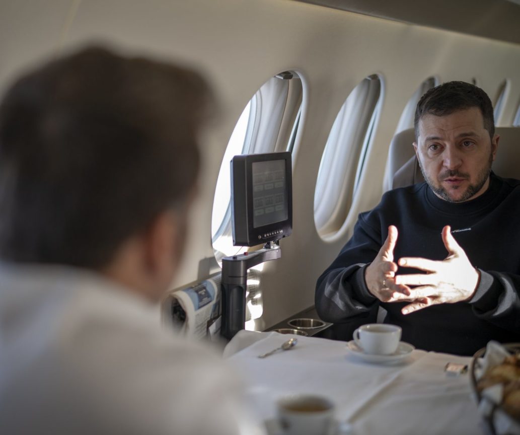 Macron_Selenskyj_Flugzeug