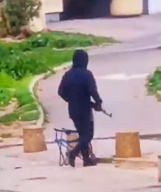 Neun Personen in Nizza wegen eines Videos festgenommen, das einen Mann mit Sturmgewehr zeigt