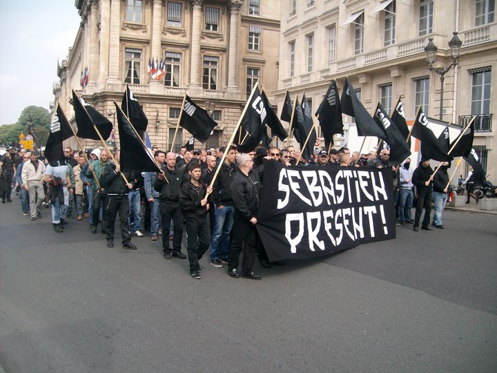 Paris: Es hagelt Kritik nach genehmigter ultrarechter Demonstration in Paris