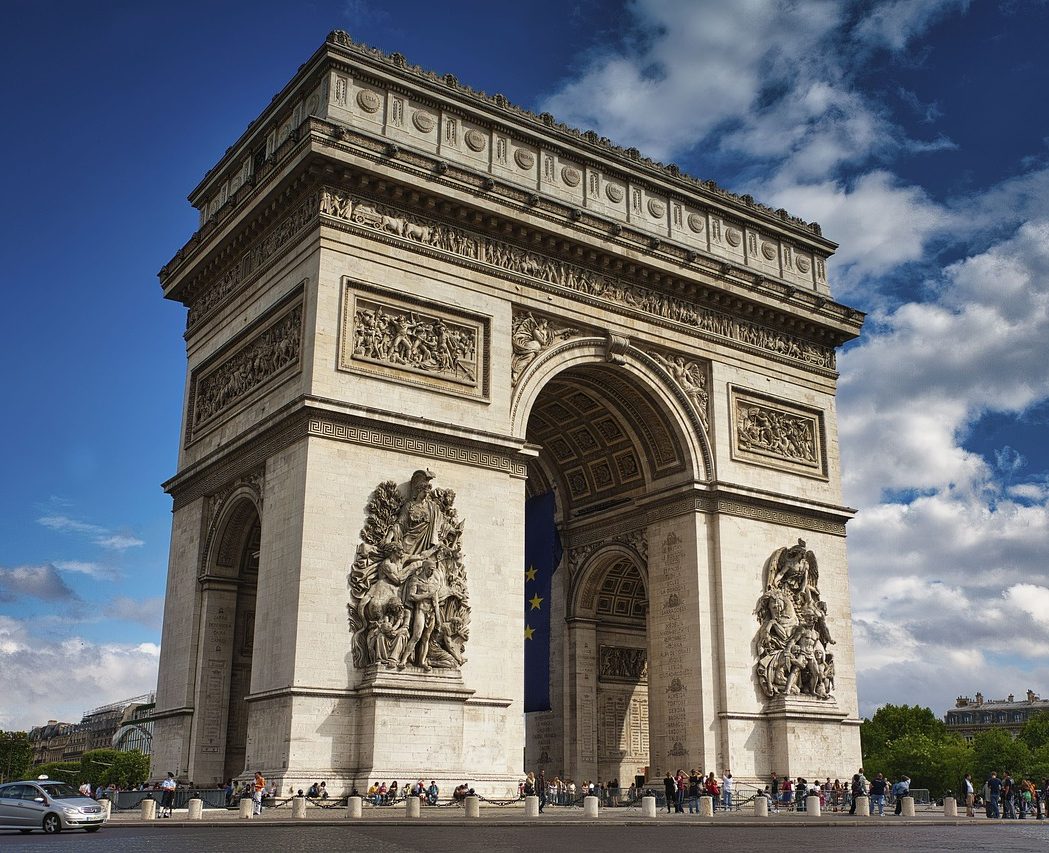 Gedenkfeier zum 8. Mai: Demonstrationen in weitem Umkreis um die Champs-Elysées in Paris verboten