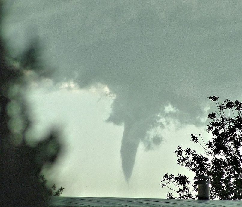 Tödlicher Tornado in Ermont – Wenn der Himmel zur Gefahr wird