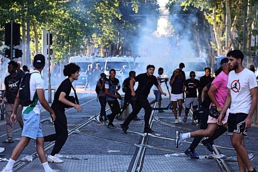 Proteste_Nahel_Twitter