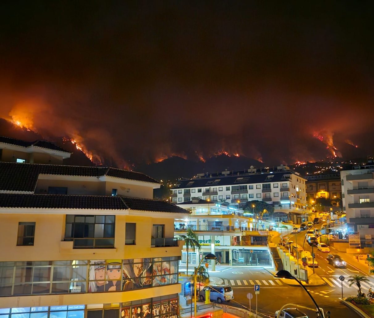 Feuer_auf_Teneriffa_Twitter