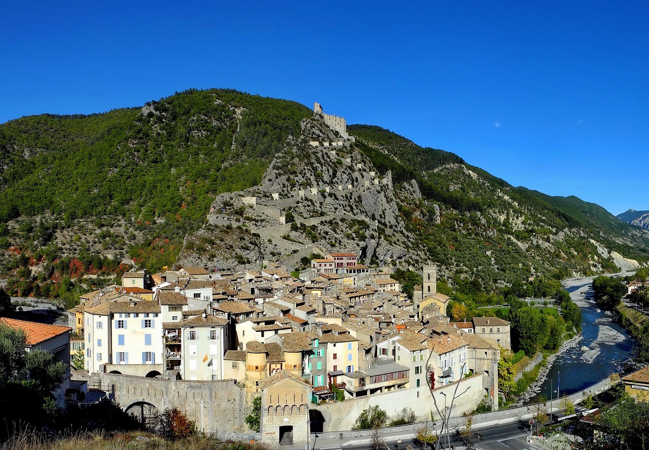 Alpes-de-Haute-Provence: Entrevaux wird zum „schönsten Dorf Frankreichs“ gewählt