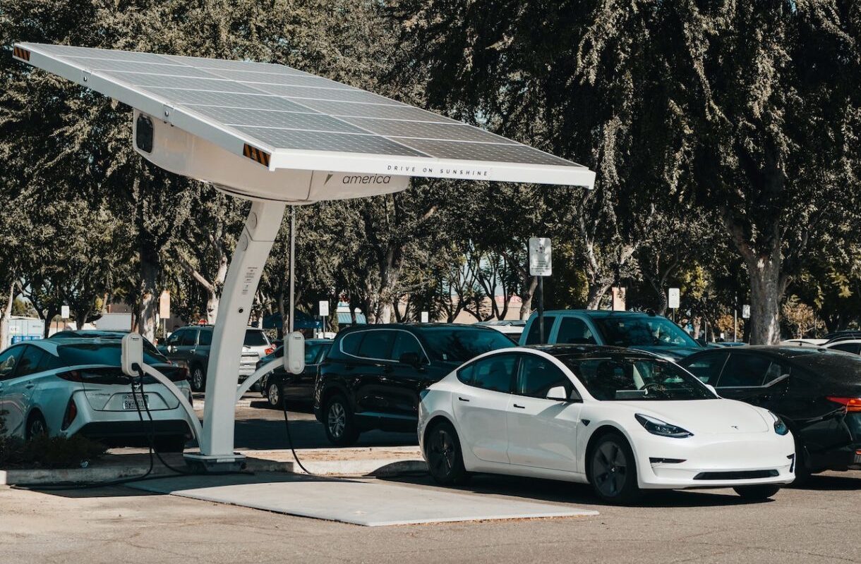 Elektroauto_Sonnenenergie