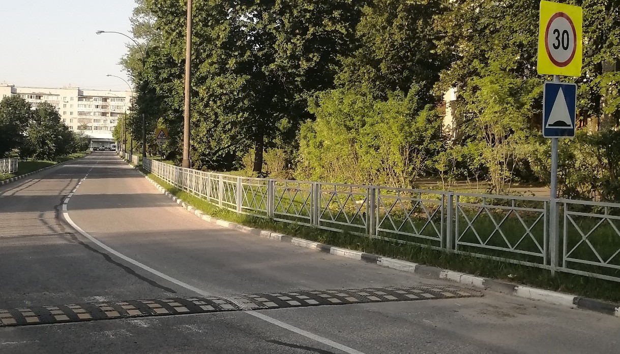 Verkehrssicherheit: Wenn Bodenschwellen Anwohner und Autofahrer nerven…
