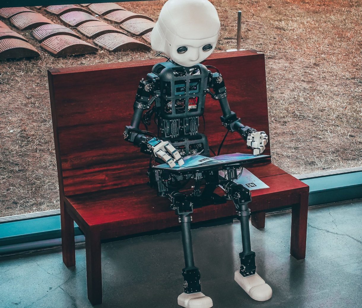 Künstliche Intelligenz wird eines Tages die Menschheit beherrschen – das glauben 35% der Franzosen
