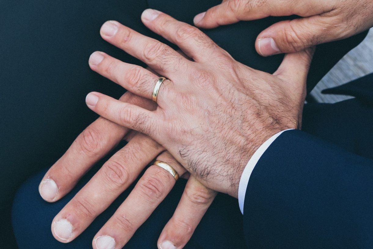 Segnung homosexueller Paare: Französische Bischöfe wollen „jede der beiden Personen individuell“ segnen