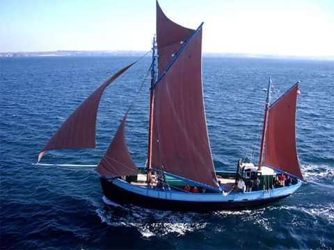 Traditionsschiff_Notre-Dame-de-Rumengol