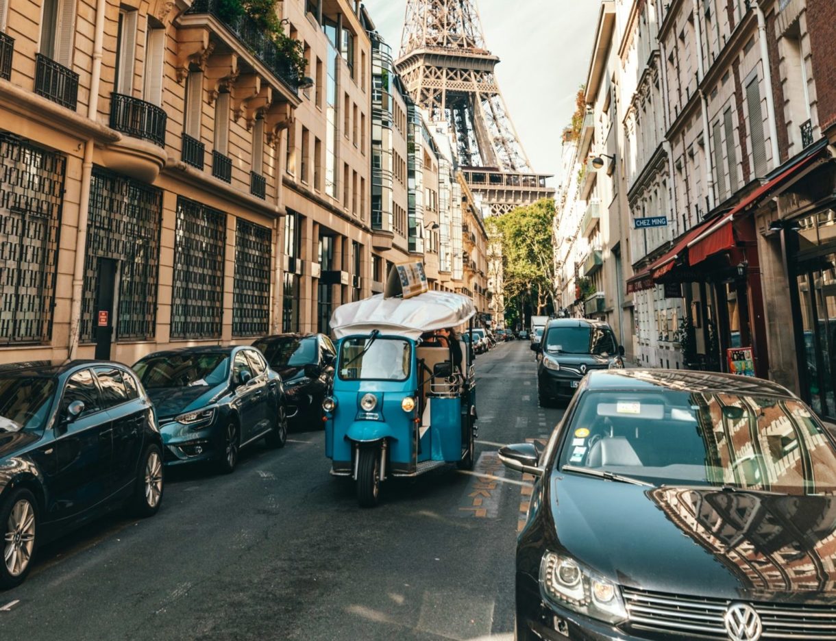 Paris_Strasse_Parken