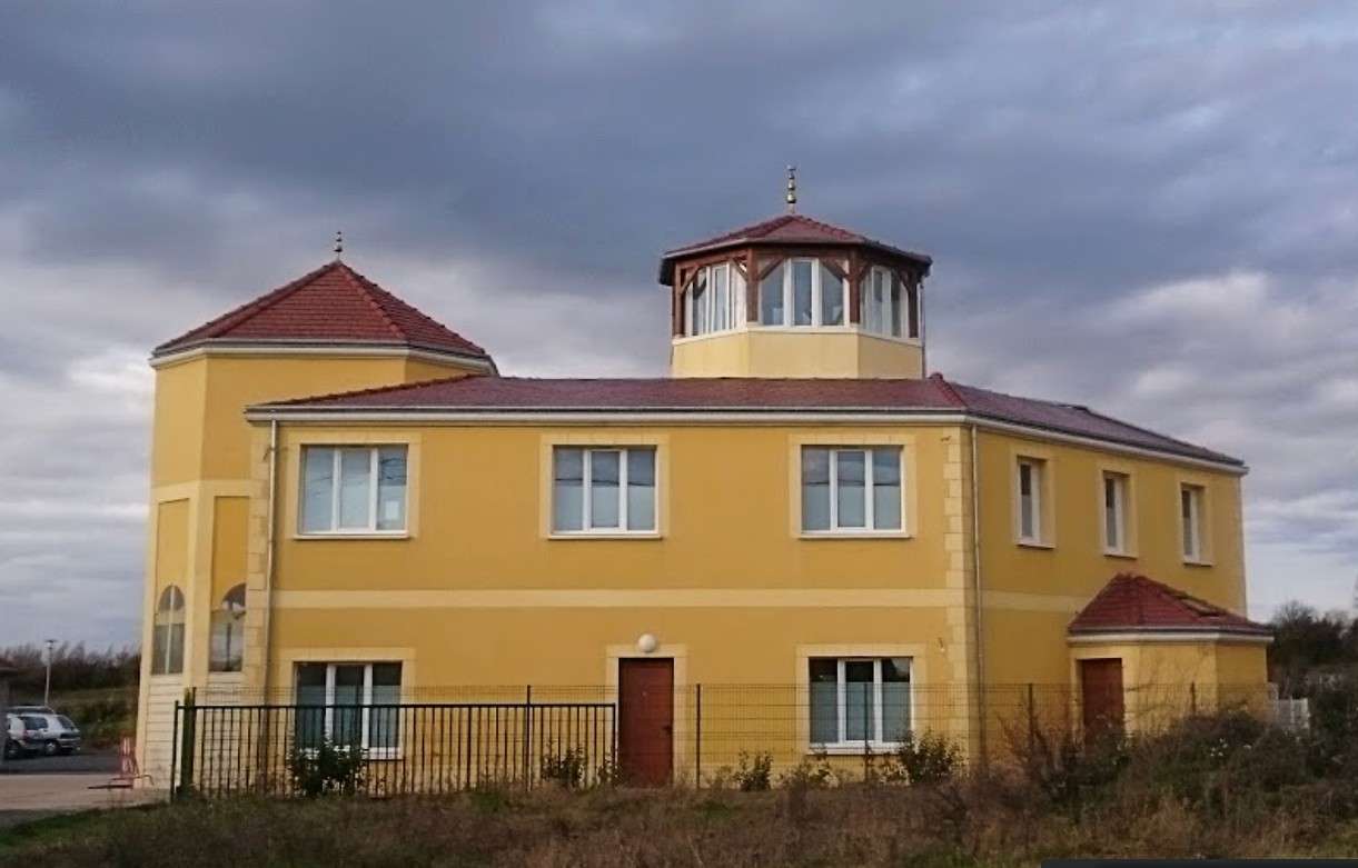 Drohbriefe bei Moscheen in Orléans eingegangen
