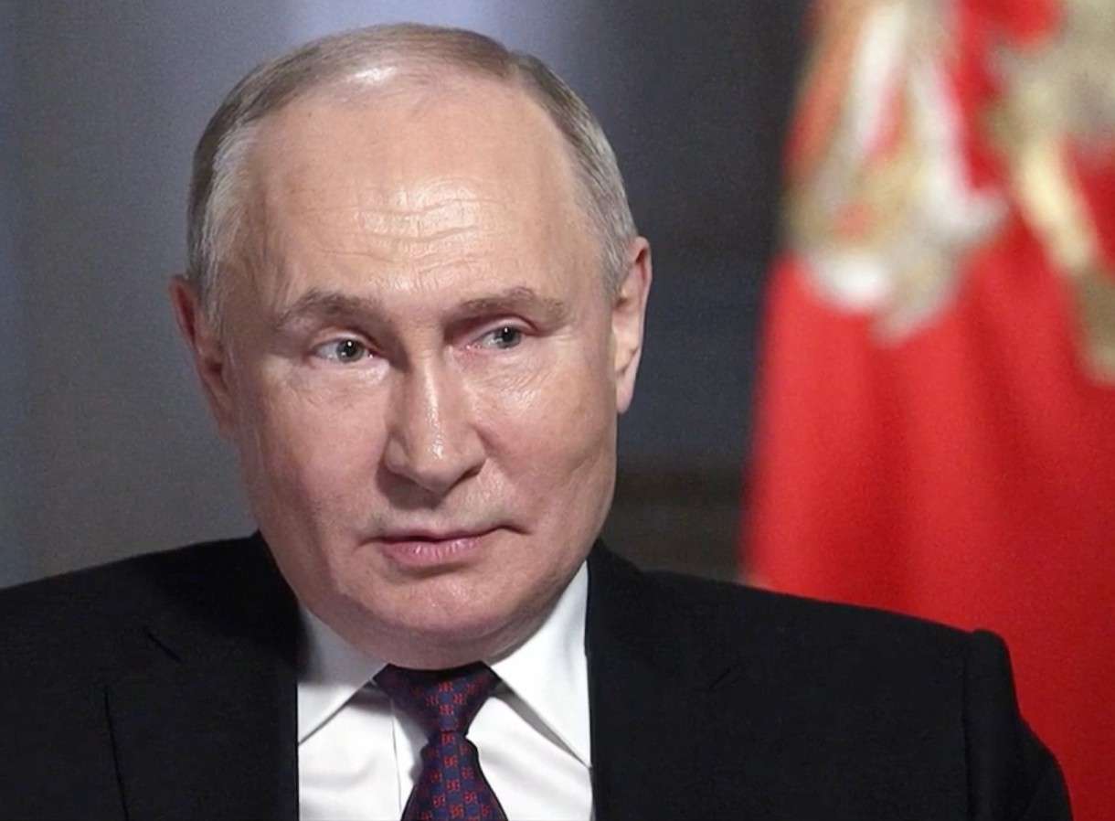 Putin_Interview_ScreenF2