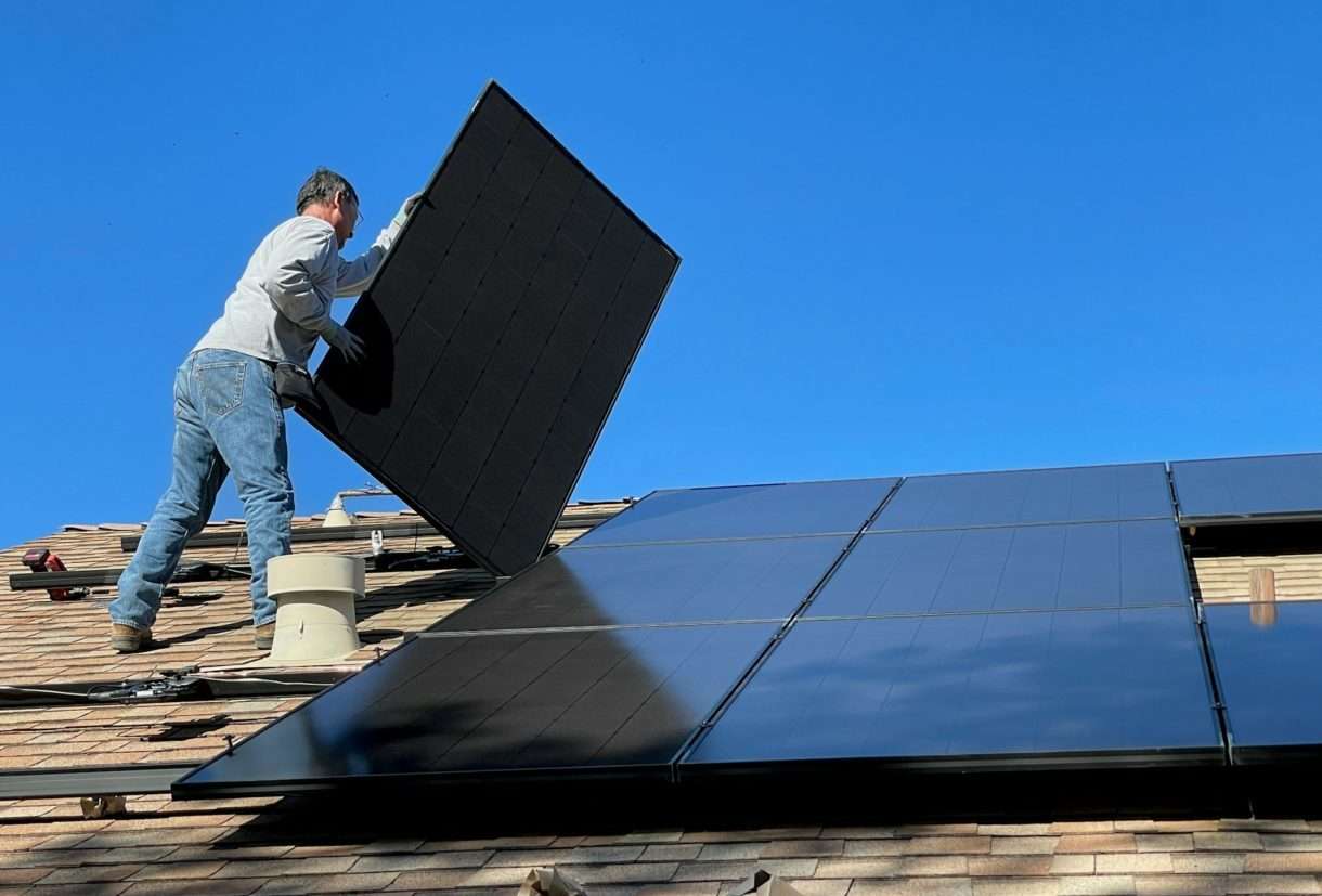 Französische Solarpanel-Hersteller kämpfen gegen chinesische Konkurrenz