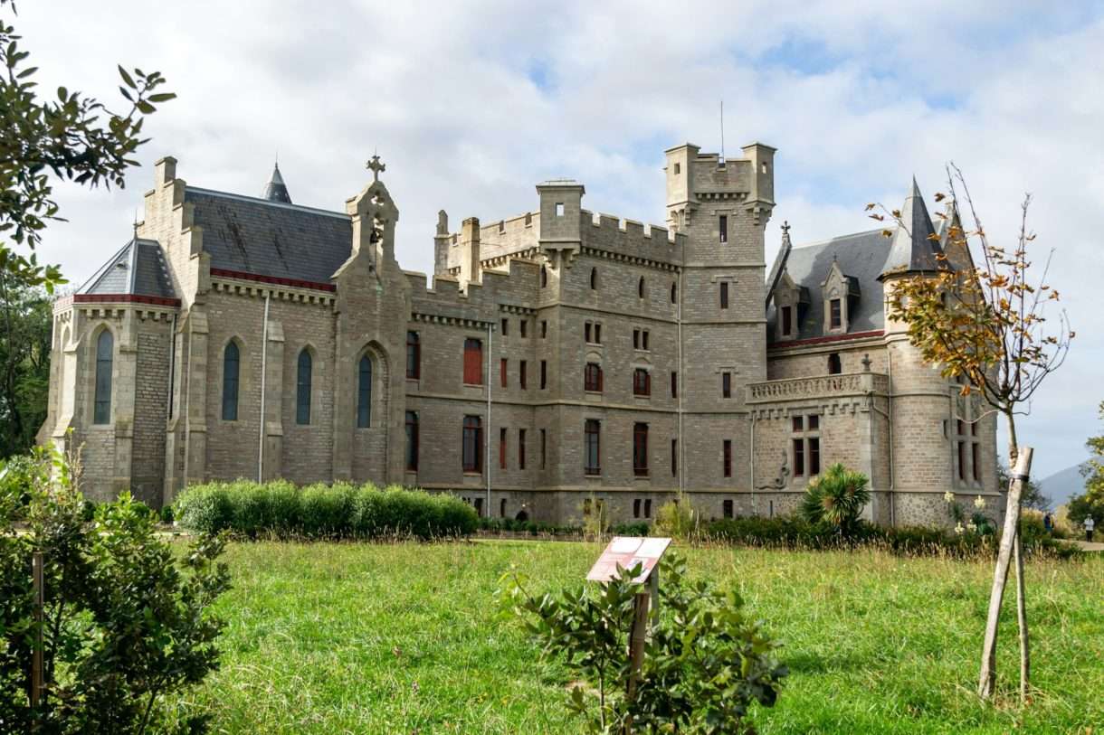 Pyrénées-Atlantiques: Das Schloss Abbadia – eine Einladung zu einer unvergesslichen Reise