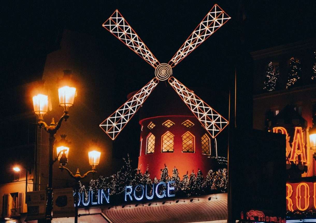Moulin_Rouge_Paris
