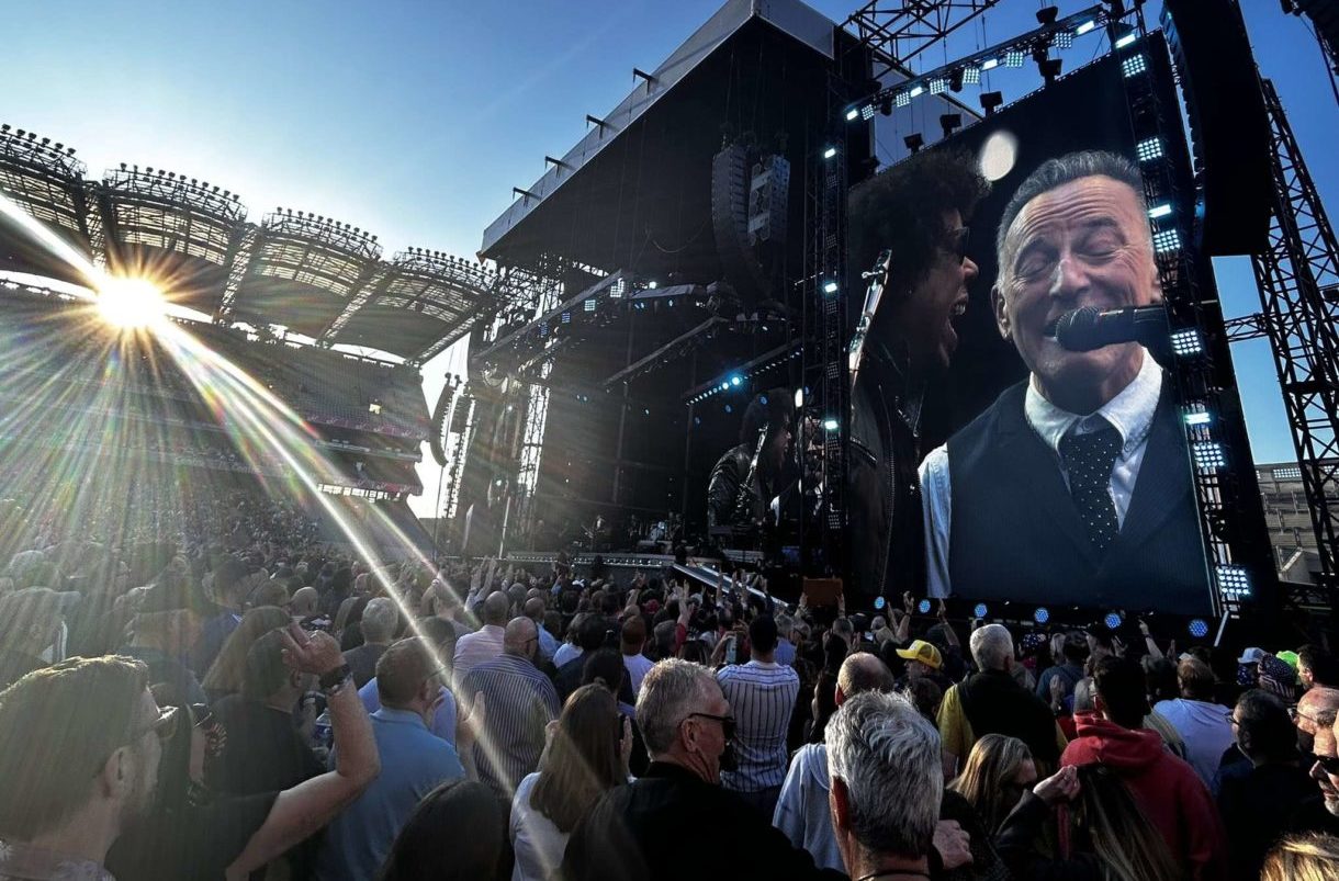 Bruce_Springsteen_ScreenX