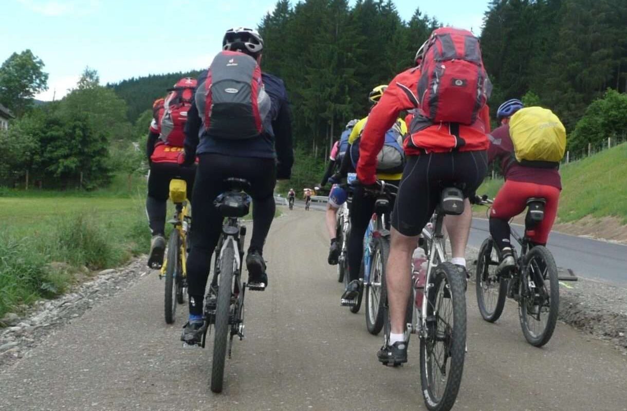 Mit dem Rad durch Burgund und das Juragebirge – Genuss, Freiheit und französisches Lebensgefühl pur