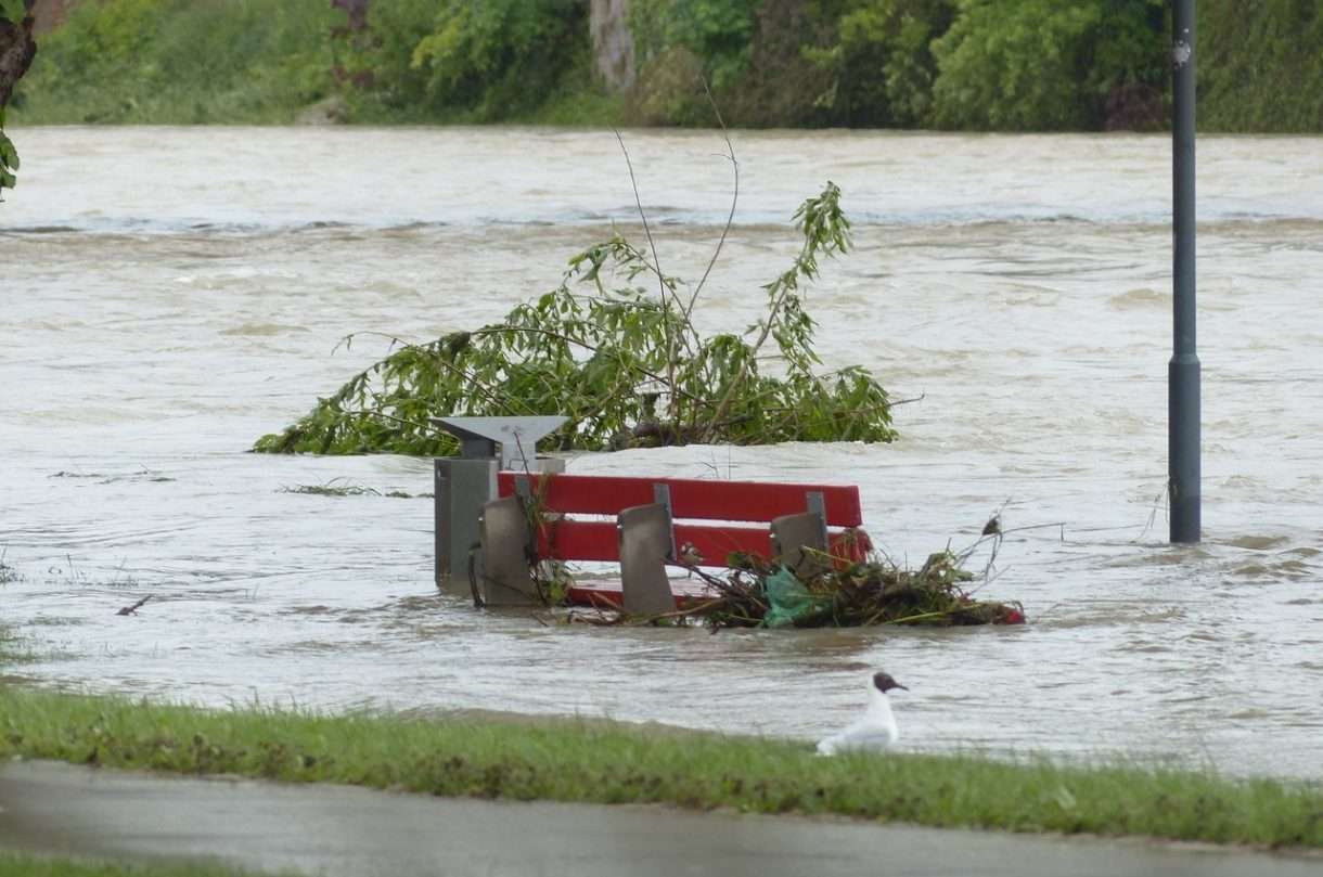 Hochwasser in der Bretagne – Orange Warnstufe bleibt, die Nervosität steigt