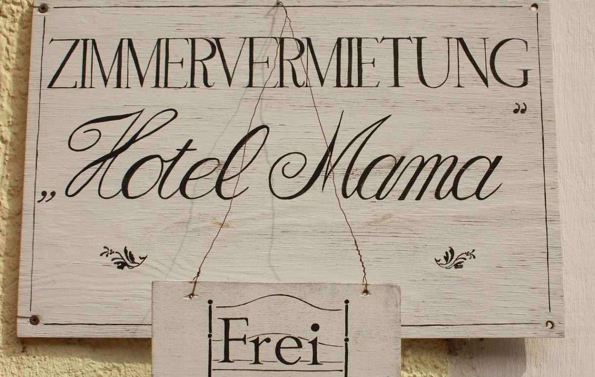 Tanguy: Wenn das Hotel Mama zum Dauerzustand wird