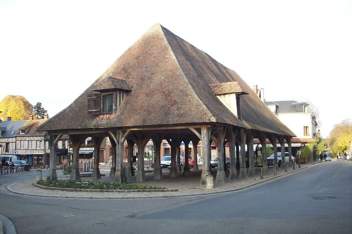 Lyons-la-Forêt: Im Herzen der Normandie